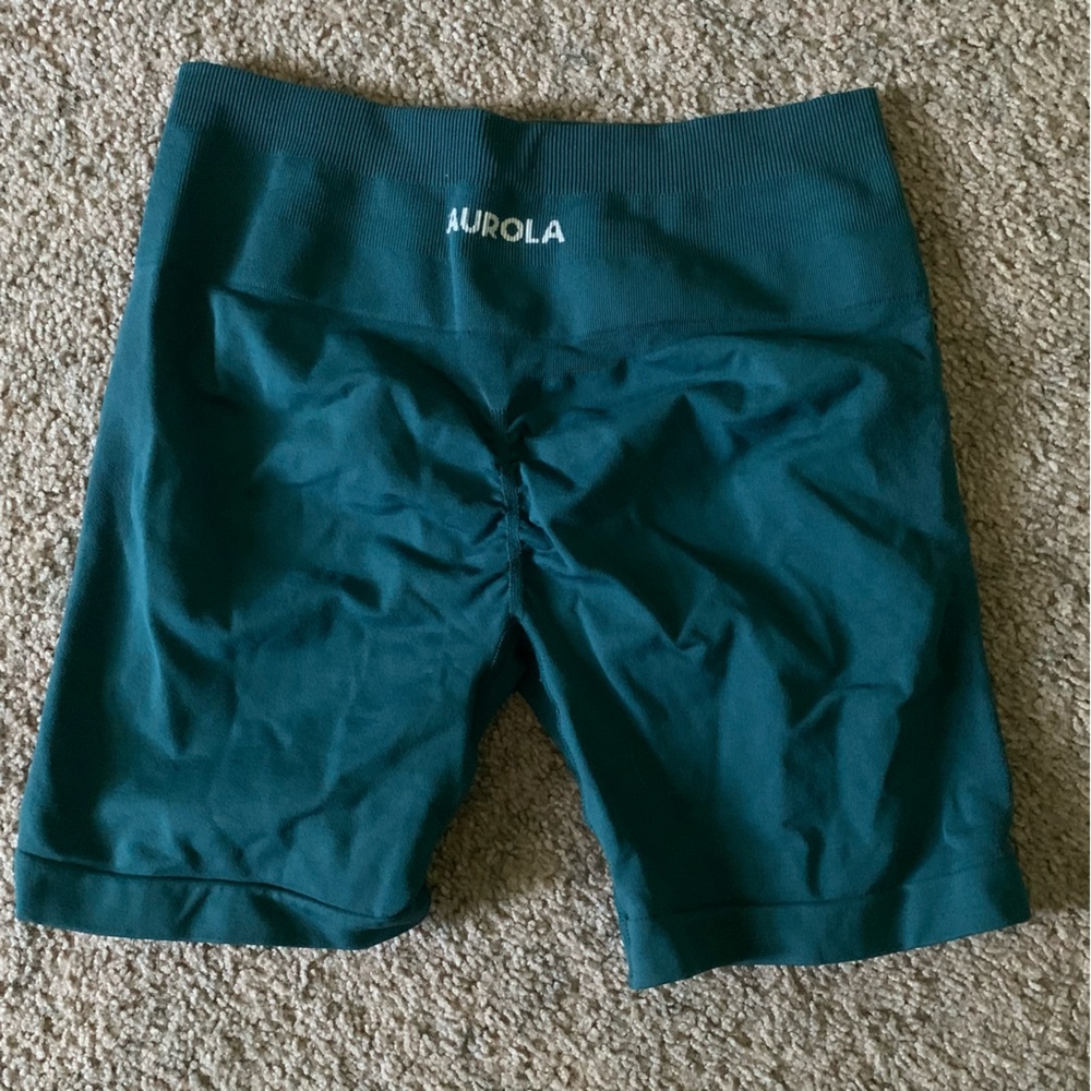 Aurola Teal Scrunch Shorts